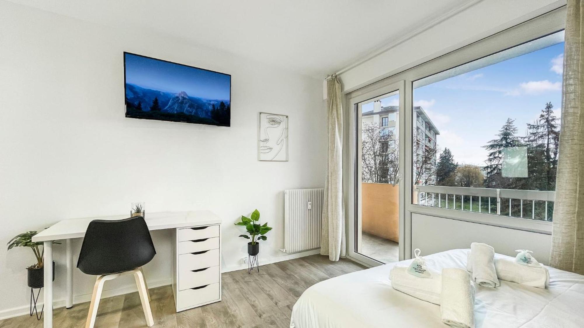 Homey La Coloc Mugi - Colocation Haut De Gamme - Chambres Privees - Balcon - Wifi Et Netflix - Proche Transports Commun Annemasse Exteriör bild